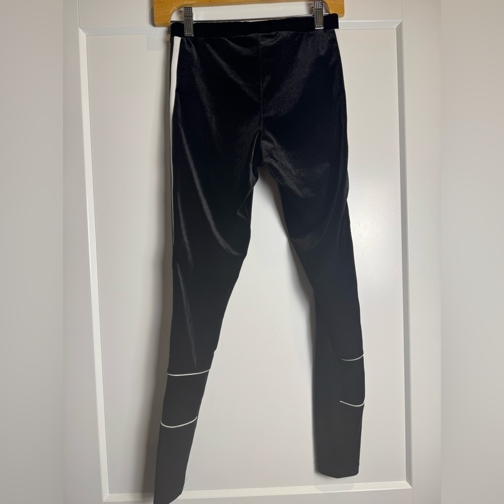 Adidas Originals Velvet Vibes Velour Leggings Black Superstar Firebird Luxe - Picture 6 of 10